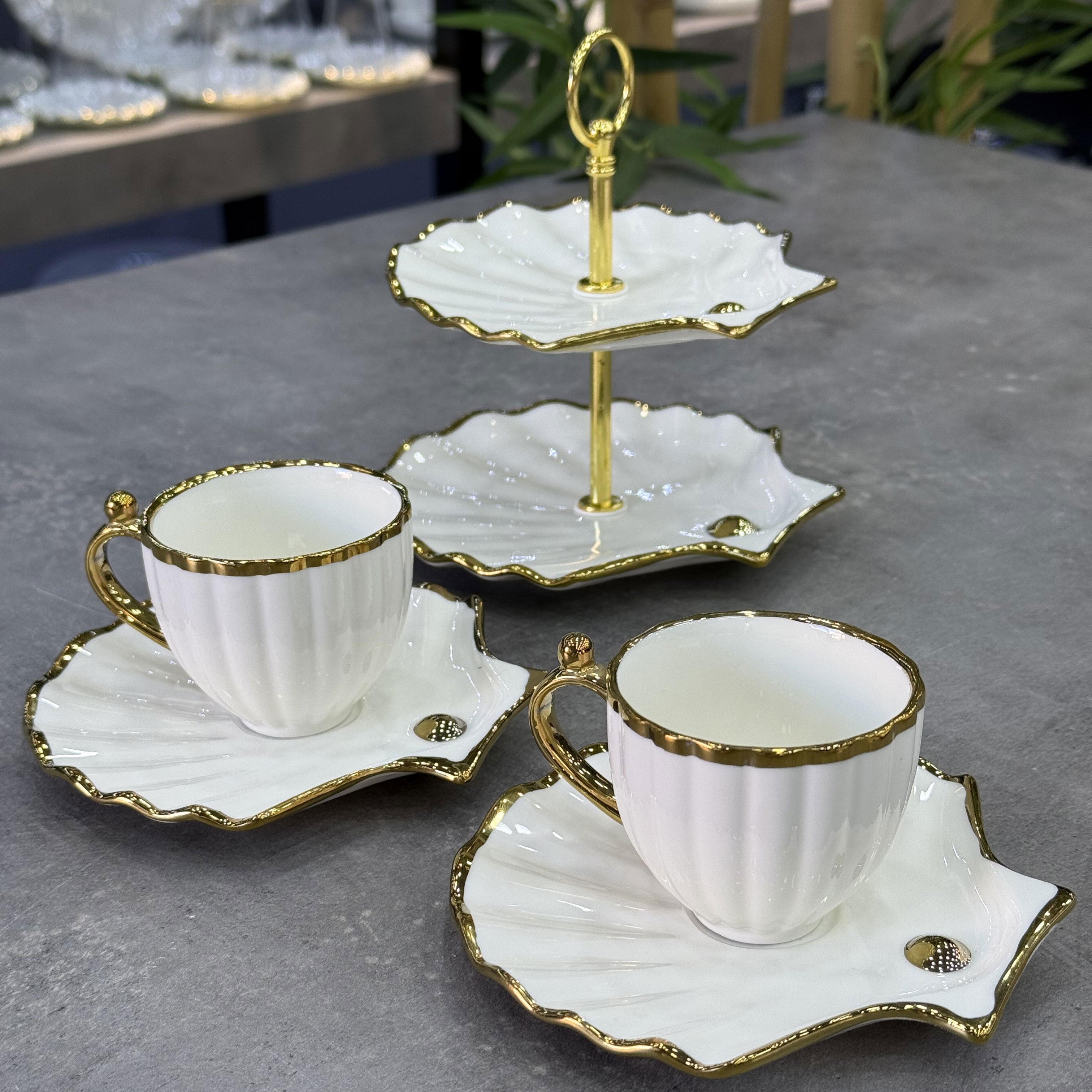 Lüx Porselen İstiridye Sunumlu 2 Li Fincan Takımı Gold