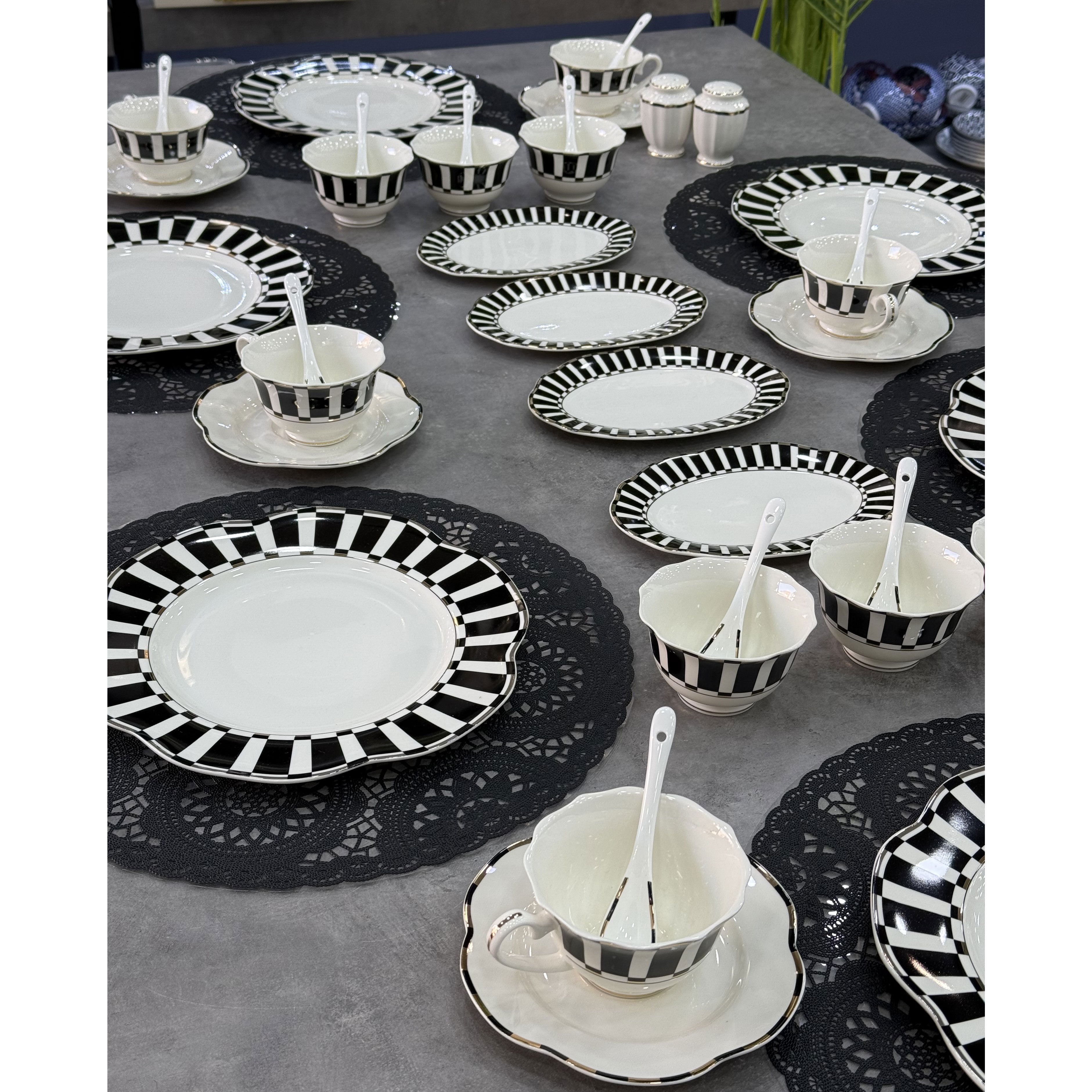 Royking Porselen Piyano 42 Parça Kahvaltı Takımı