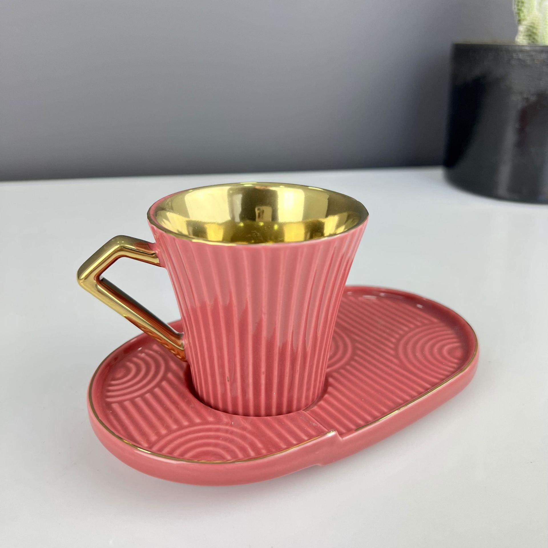 Porselen Joy Tek Fincan Pembe