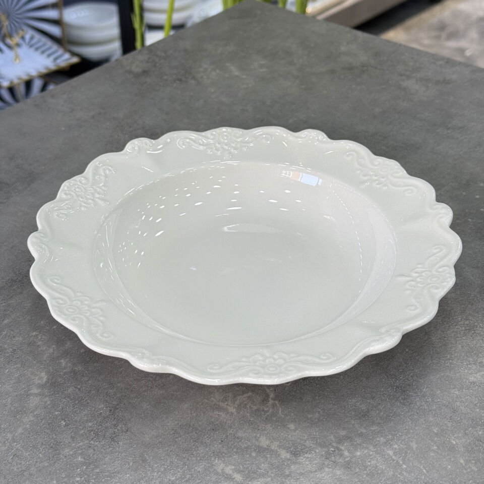 King Koleksiyon Porselen Yemek Tabak 22 Cm