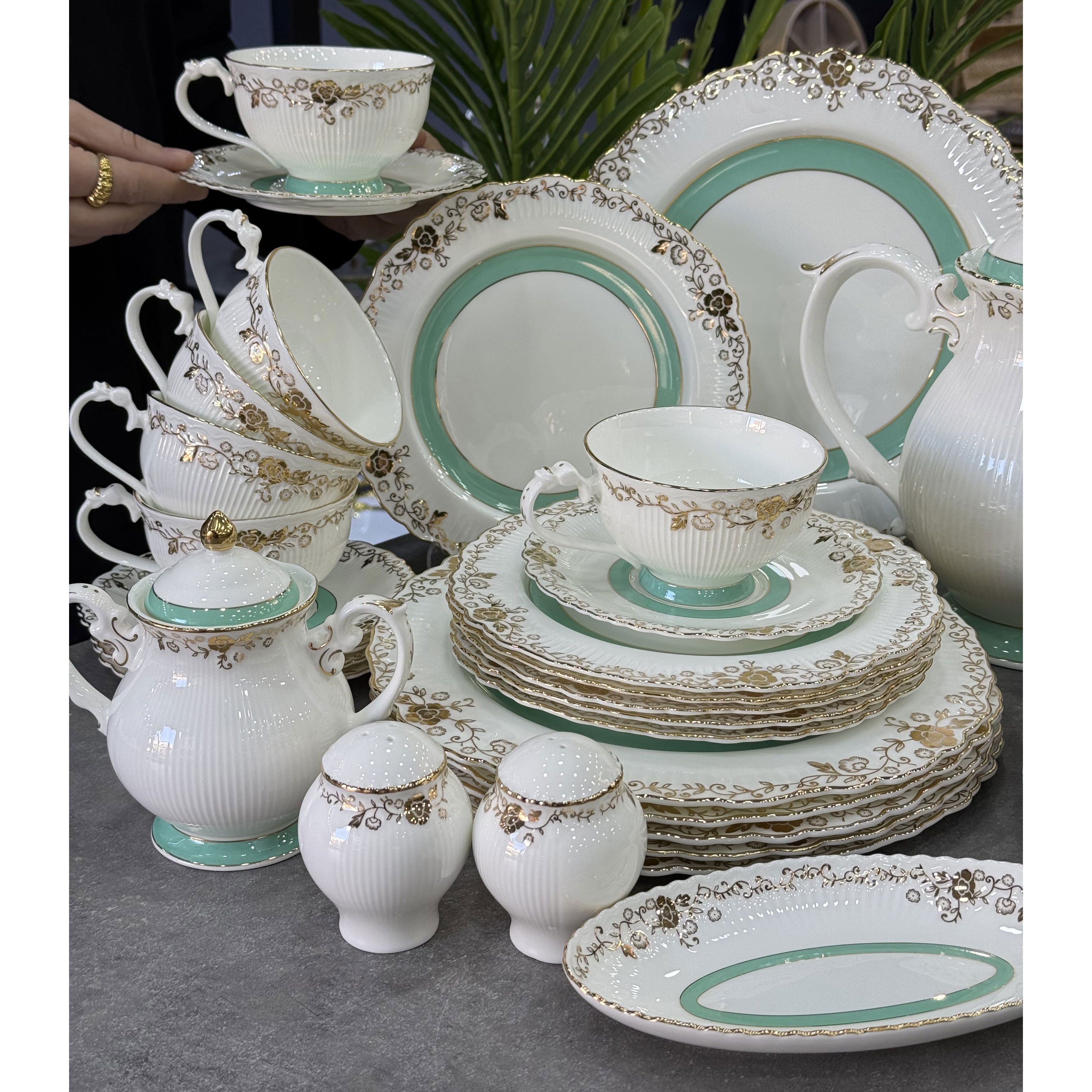 【5/31まで値下げ】  Fine Bone China Linda Fine Bone China Porselen 36 Parça Kahvaltı & Brunch Takımı