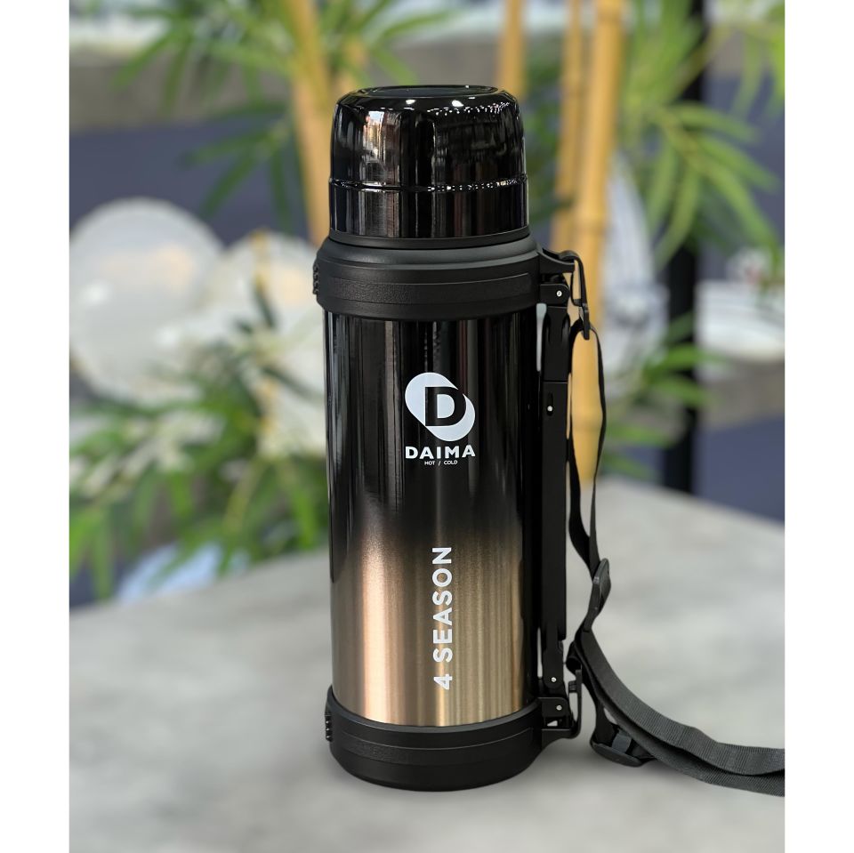 Daima Season 1800 ML Siyah Termos