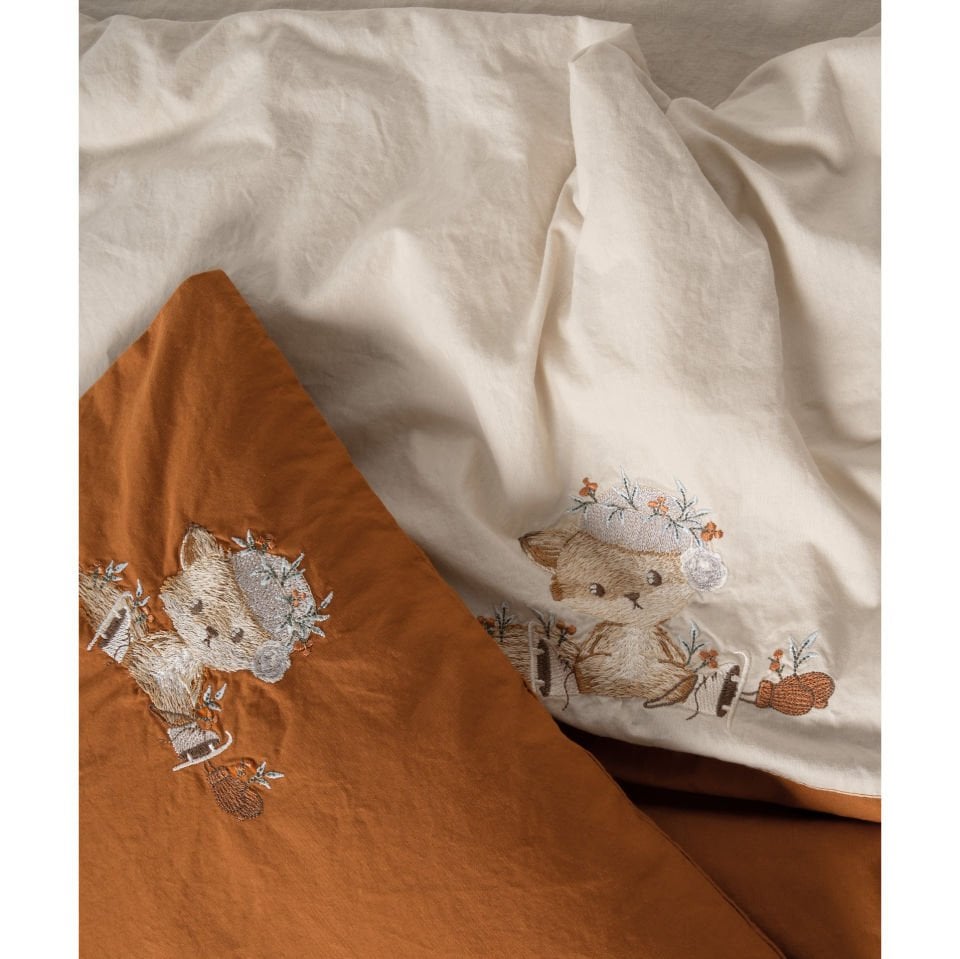 Cuddly Nakışlı Bebek Nevresim Takımı Clever Bej