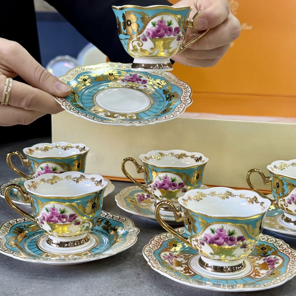 Bavaria İnterling Porselen 6 Lı Altın Kaplama Fincan Takımı